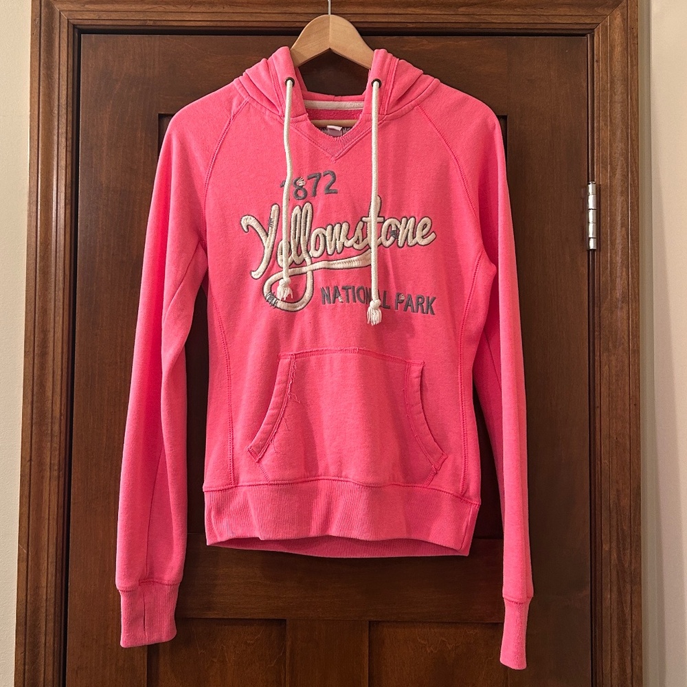Women's Noble Wear Pink Yellowstone Nat'l Park Hooded Sweatshirt size small EUC